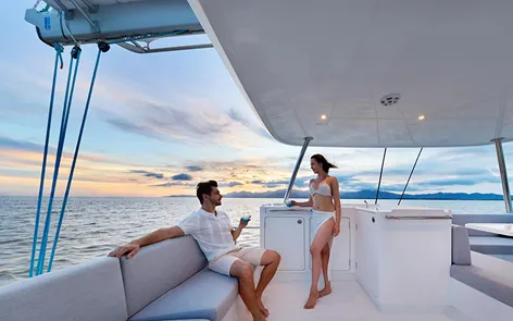VISIONARY YACHTS, LUXURY REDEFINED