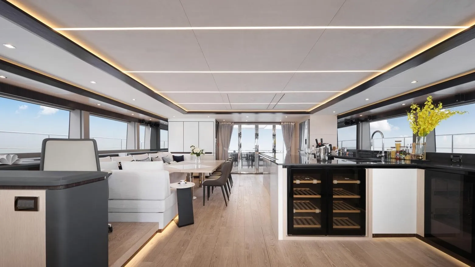 Vista 75 Salon