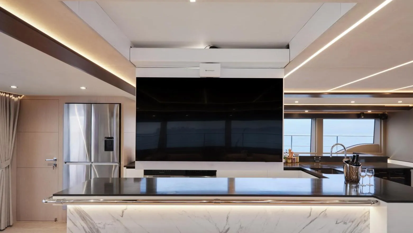 Vista 75 Salon